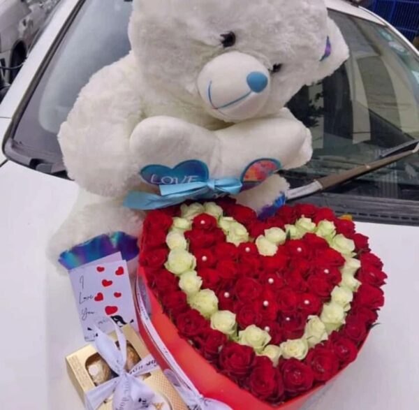 Hart bouquet an Teddy Love